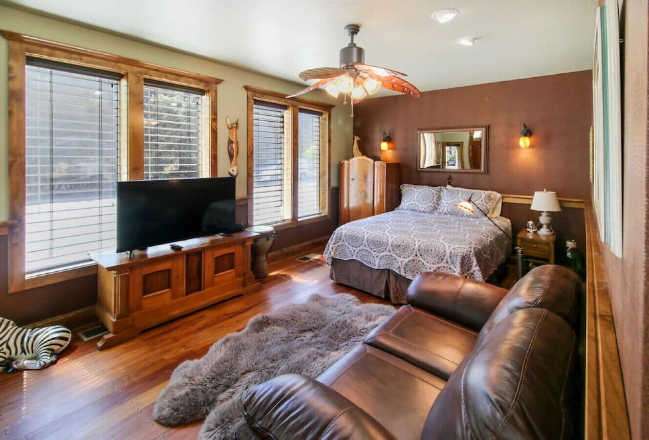 Fer et planche à repasser, Wi-Fi, draps fournis