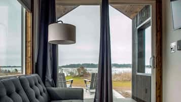 Luxury Cabin | Living area