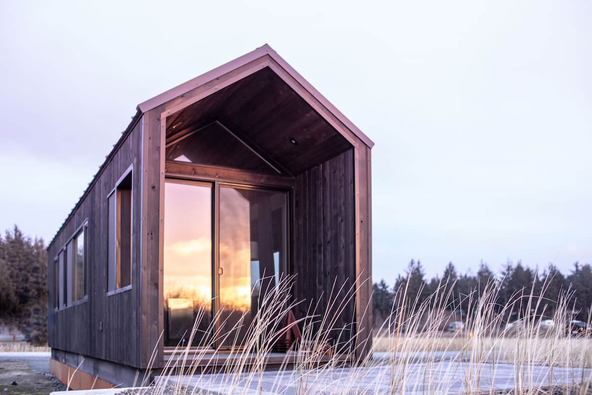 Kamp Haus Waterview Cabin | 高档床上用品、熨斗/熨板、免费 WiFi、特色装修