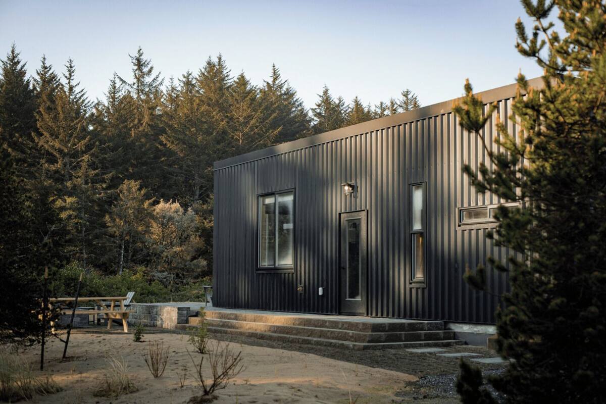Timber Haus | 高档床上用品、熨斗/熨板、免费 WiFi、特色装修
