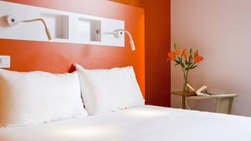 Chambre Double | Bureau, rideaux occultants, chambres insonorisées, Wi-Fi gratuit