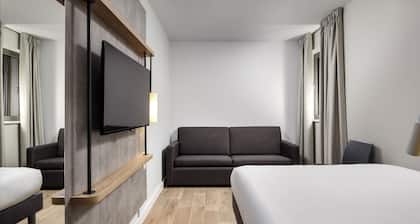 ibis budget Beauvais Aeroport