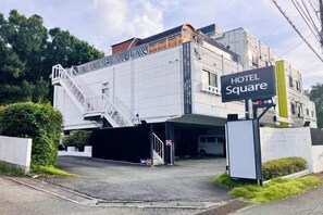 Exterior - Hotel Square Numazu (Numazu)