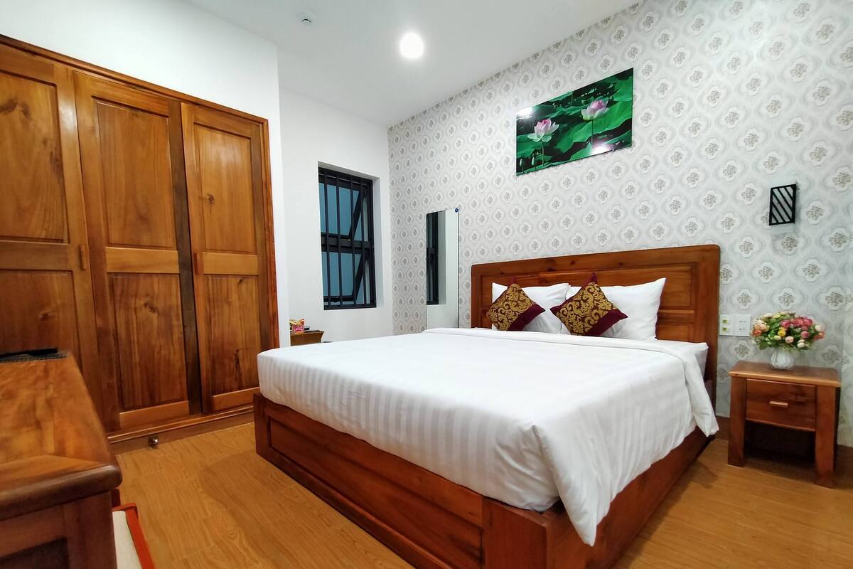 Quarto standard | Roupas de cama premium, frigobar, escrivaninha