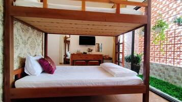 Dorm Room | Premium bedding, minibar, desk, laptop workspace