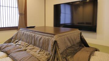 家庭公寓, 多张床 (401-402) | 1 多间卧室、办公桌、笔记本电脑工作区、隔音