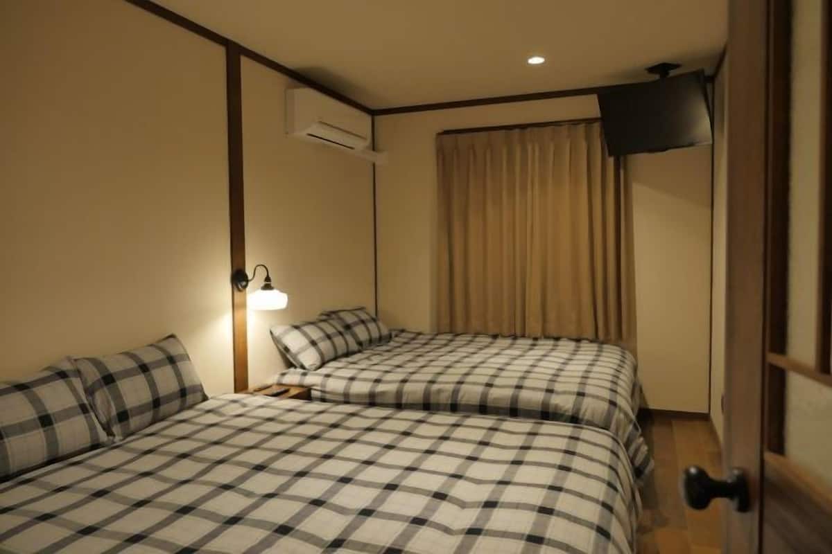 1 chambre, bureau, espace de travail pour ordinateur portable