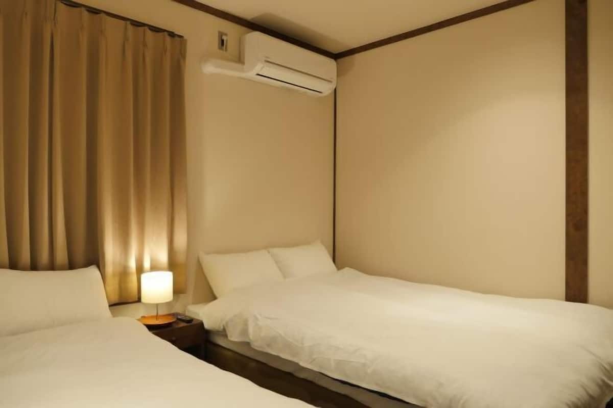 1 chambre, bureau, espace de travail pour ordinateur portable