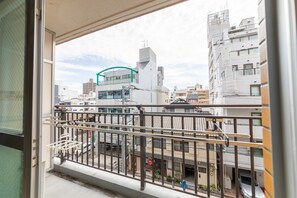 Balcony - SUNDAY peace room Honkawa (Hiroshima)