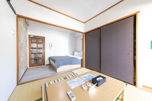 Free WiFi, wheelchair access - SUNDAY peace room Honkawa (Hiroshima)