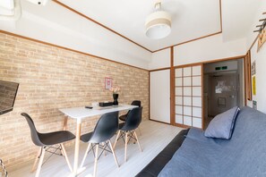 Free WiFi - SUNDAY peace room Honkawa II (Hiroshima)