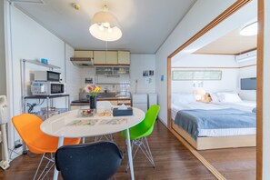 公寓 (503) | 羽绒被、免费婴儿床、免费 WiFi 、床单