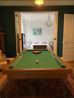 6 bedrooms, iron/ironing board, free WiFi, bed sheets - Ideal family house during the summer months ... (Saint-Maurice-Sous-Les-Côtes)
