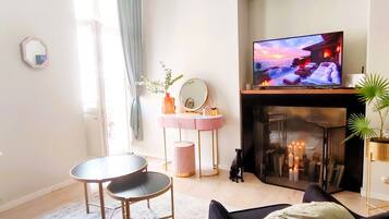 Apartamento básico | Cortinas opacas, tabla de planchar con plancha, wifi gratis