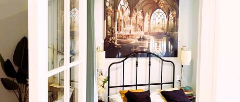 Appartement | Rideaux occultants, fer et planche Ă repasser, Wi-Fi gratuit