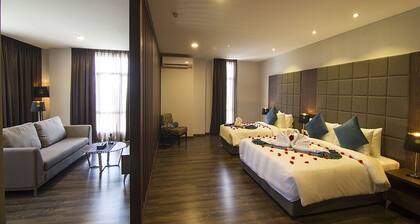 Goldenbay Hotel