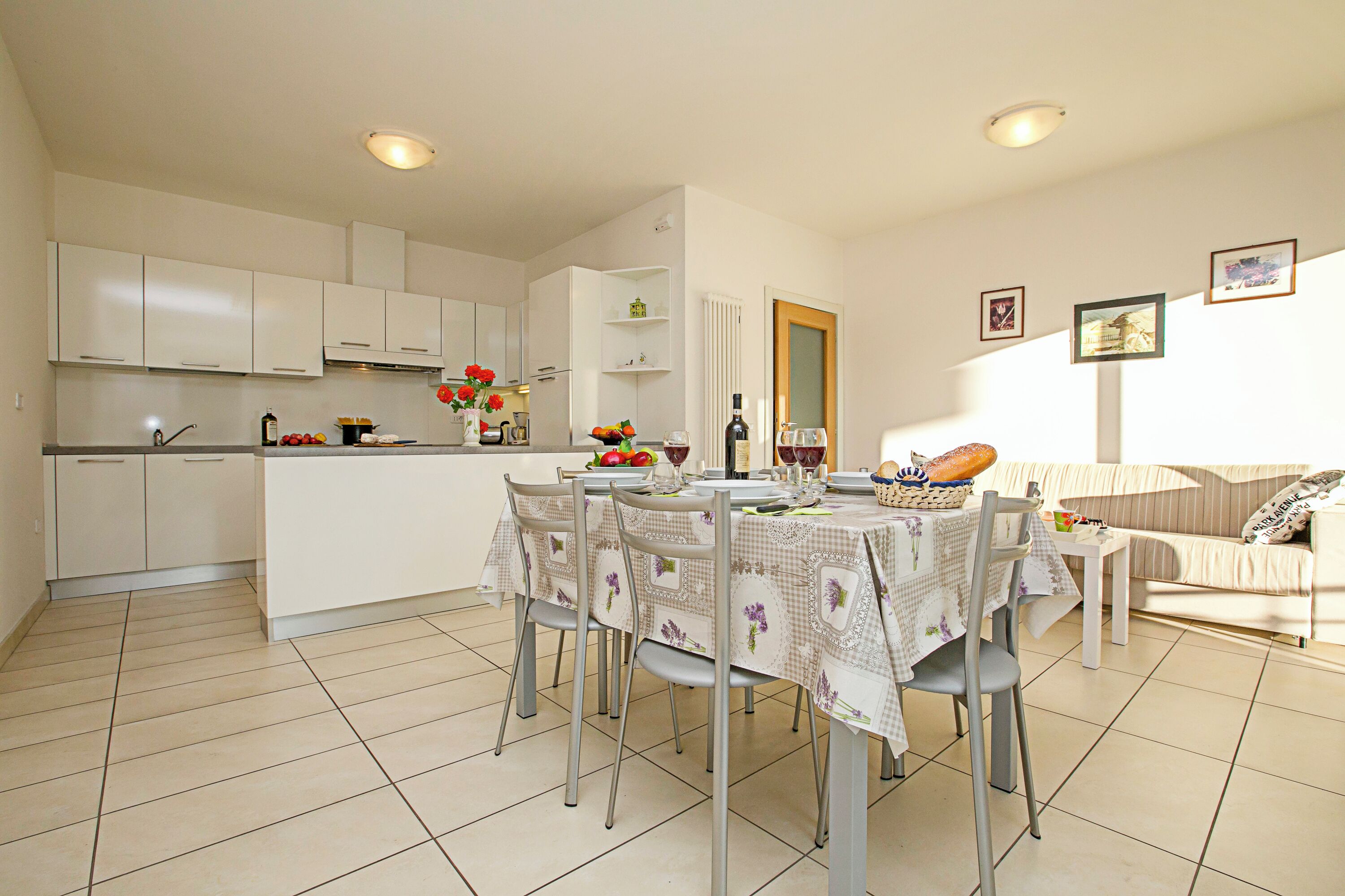 Familienapartment, Mehrere Schlafzimmer (Torbole Relax, Pool & Balcony) | Speisen