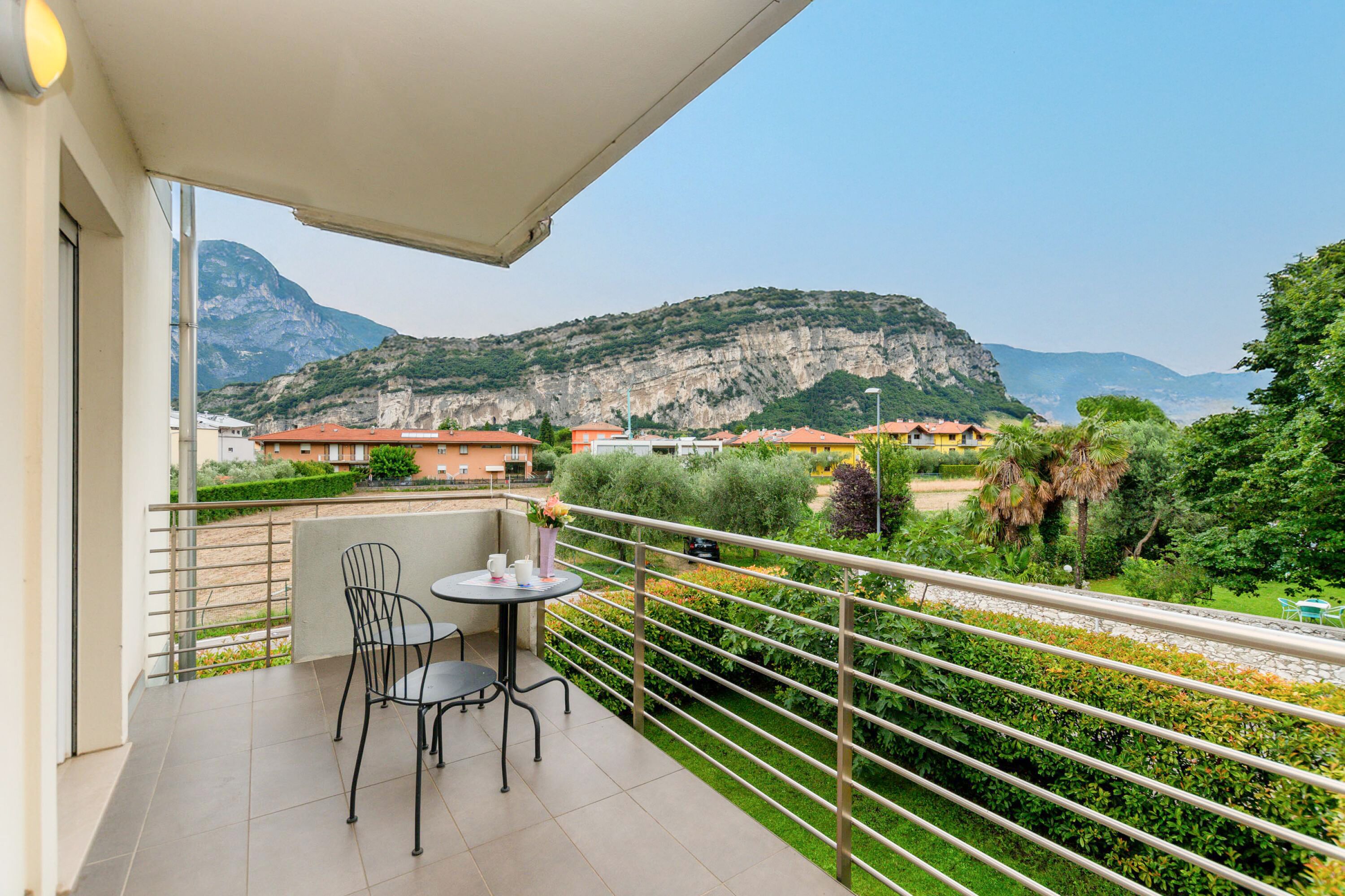 Familienapartment, Mehrere Schlafzimmer (Torbole Relax, Pool & Balcony) | Blick auf die Berge