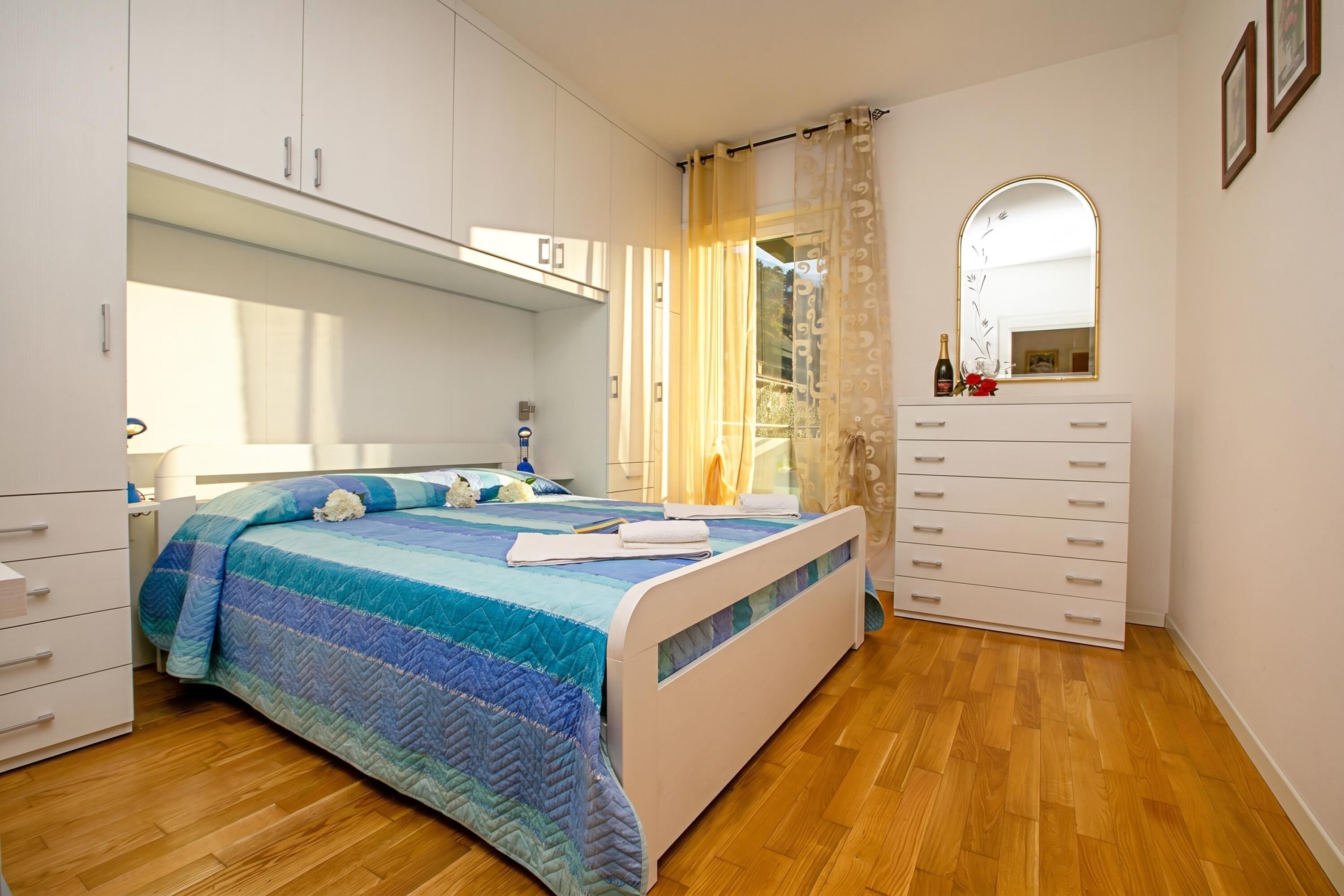 1 bedroom, iron/ironing board, bed sheets