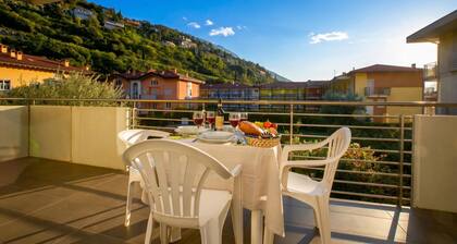 Torbole Relax, Pool & Balcony Apartment