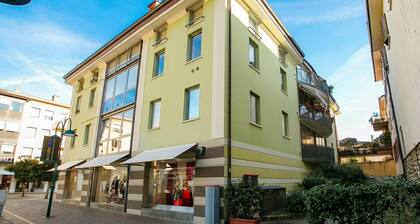 Riva Centro Apartment