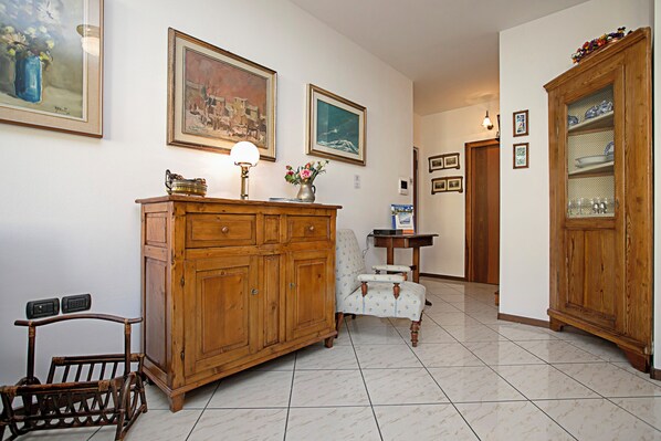 Apartamento familiar, varias habitaciones (Riva Centro Apartment) | Interior