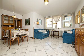 Familienapartment, Mehrere Schlafzimmer (Riva Centro Apartment) | Innenbereich