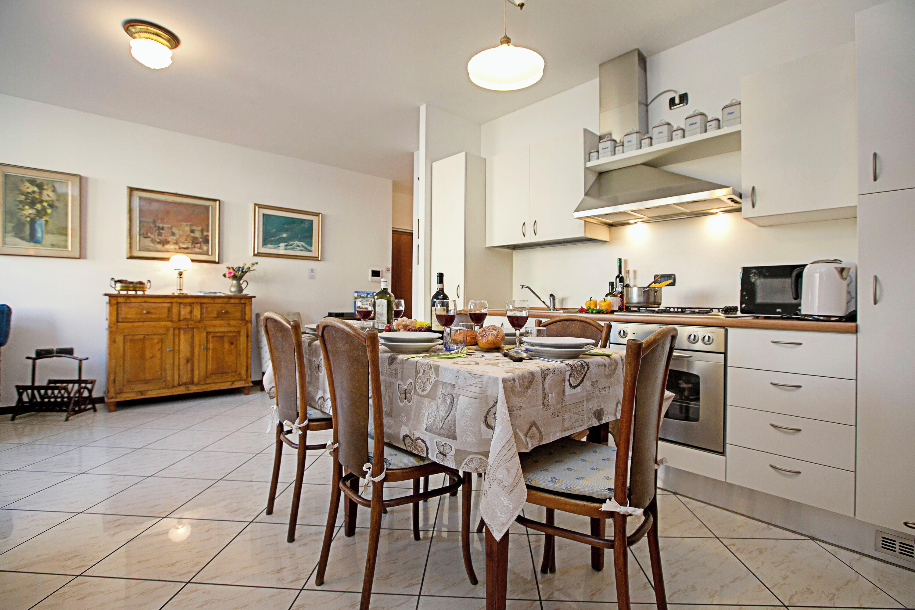 Family Apartment, Multiple Bedrooms (Riva Centro Apartment) | Private kitchen | Full-sized fridge, microwave, oven, stovetop