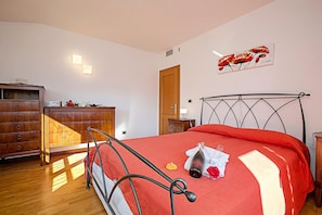 Family Apartment, Multiple Bedrooms, 2 Bathrooms (Paulie Apartment) - Paulie Apartment (Riva del Garda)