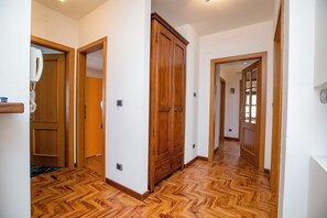 Interior - Paulie Apartment (Riva del Garda)