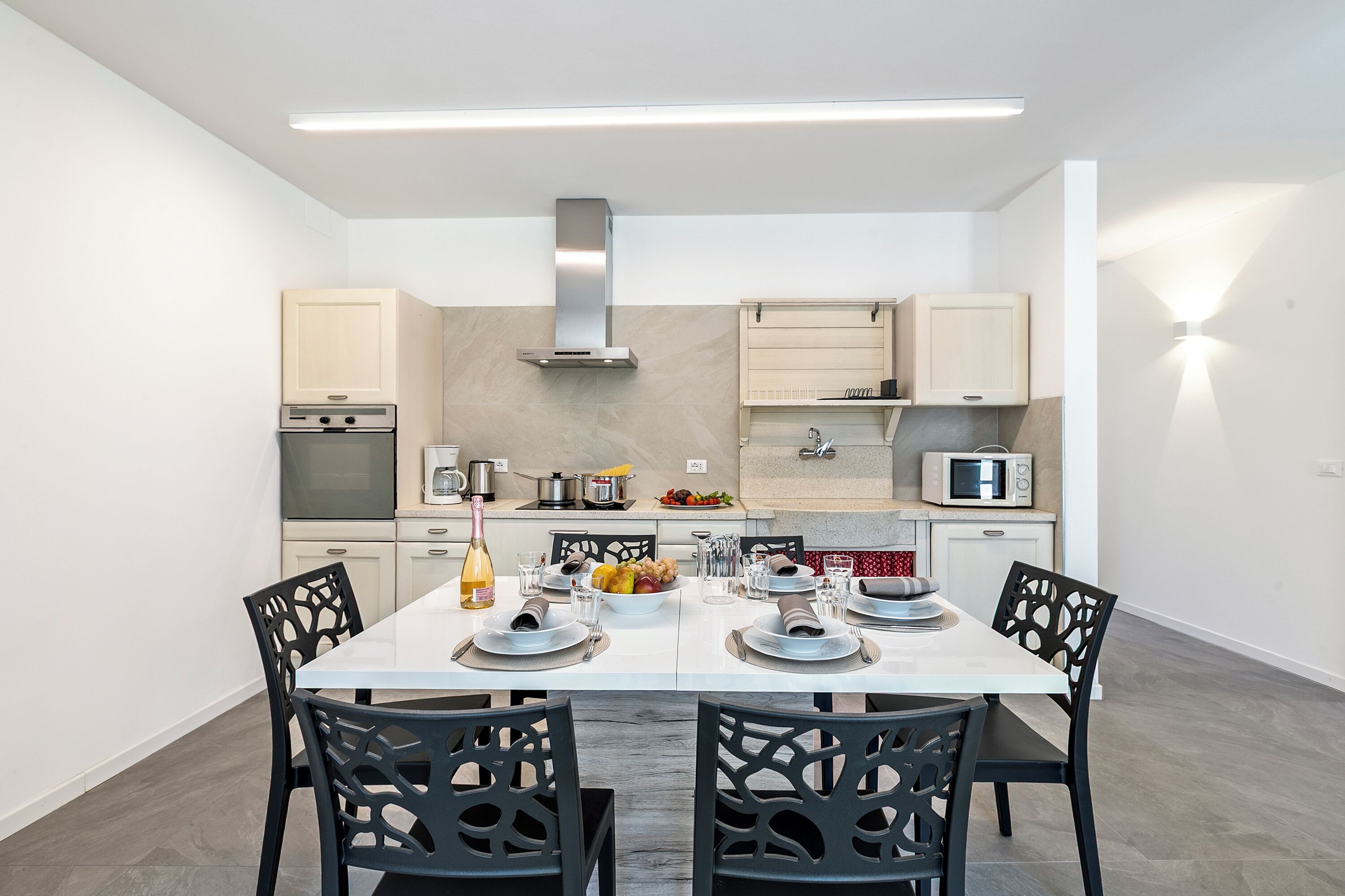 Standard-Apartment, 2 Schlafzimmer, Mikrowelle (Residenza Al Ponte 2) | Esszimmer