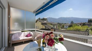 Family Apartment, Multiple Bedrooms (Charm apartment) | Terrace/patio