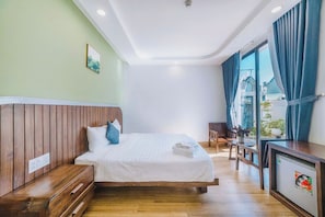 Superior Double Room | Premium bedding, pillowtop beds, minibar, desk