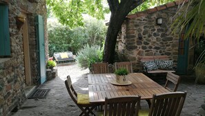 Restauration extérieure