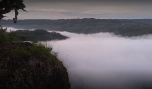 客房 (Dooms) | 山景