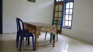 Unclassified image, 3 of 20, button - Homestay Rivalia (Borobudur)