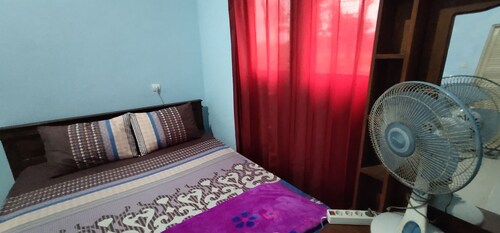 Homestay Griya Merpil - Hostel