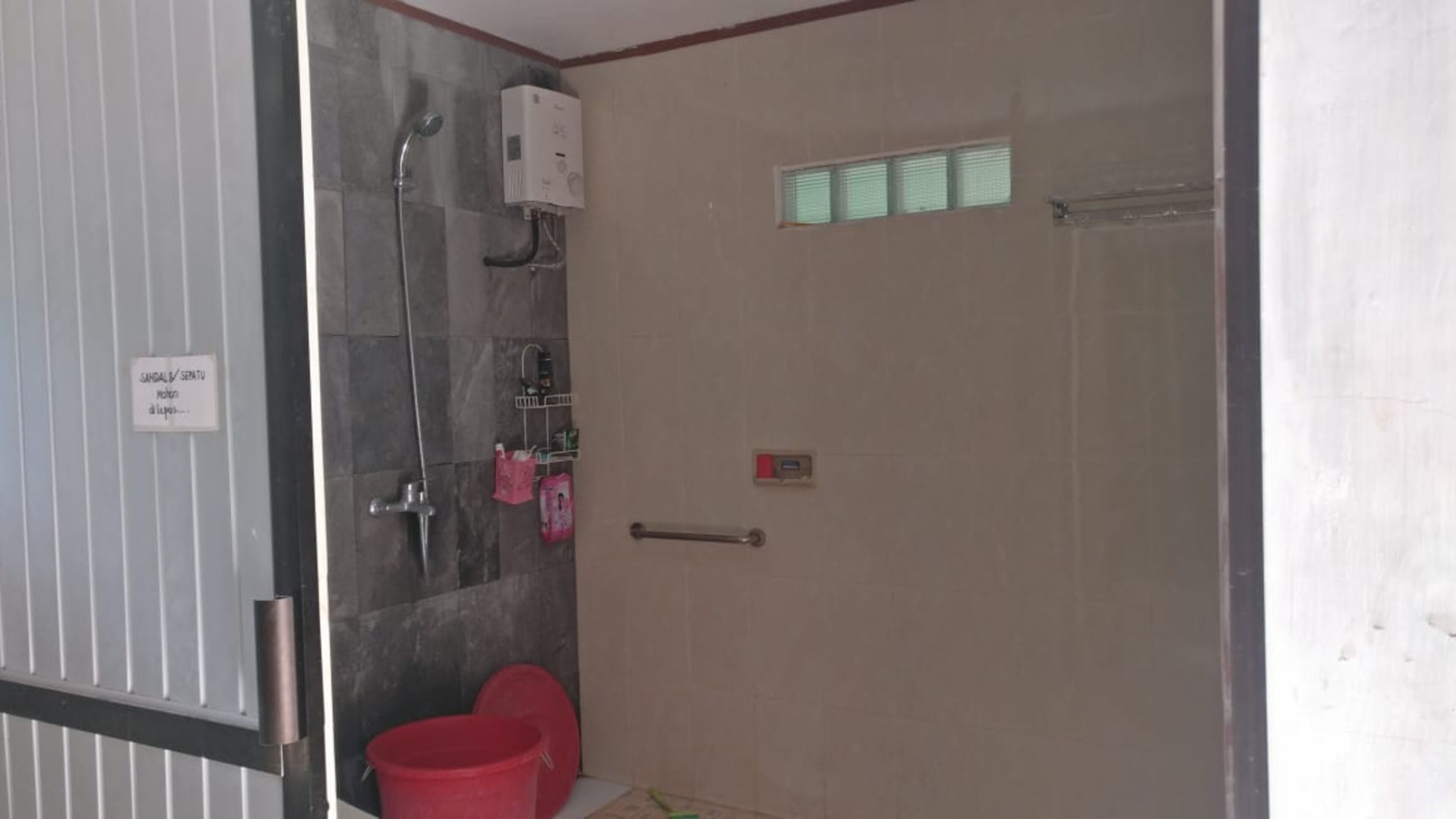 Salle de bain commune