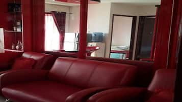 Kamar, 2 kamar tidur | Ruang keluarga | TV