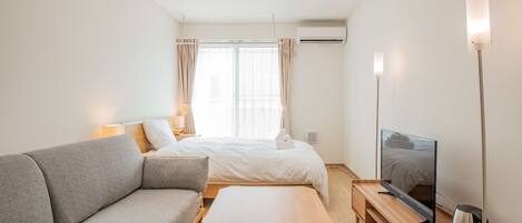 1 bedroom, free WiFi, bed sheets