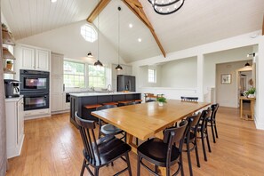 Dining - Luxury Lake Stay w/ Pool, Deck & Game Room (Swanton)