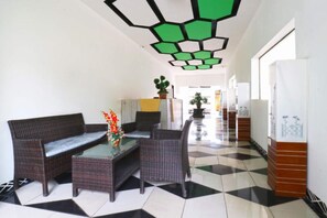Lobby - Habibah Syariah Hotel (Jakarta)