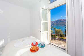 Family Apartment, Multiple Bedrooms (Yellow view apartment) | Interior - Red View Apartment (Ronco sopra Ascona)