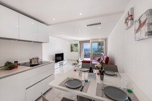 Dining - Red View Apartment (Ronco sopra Ascona)