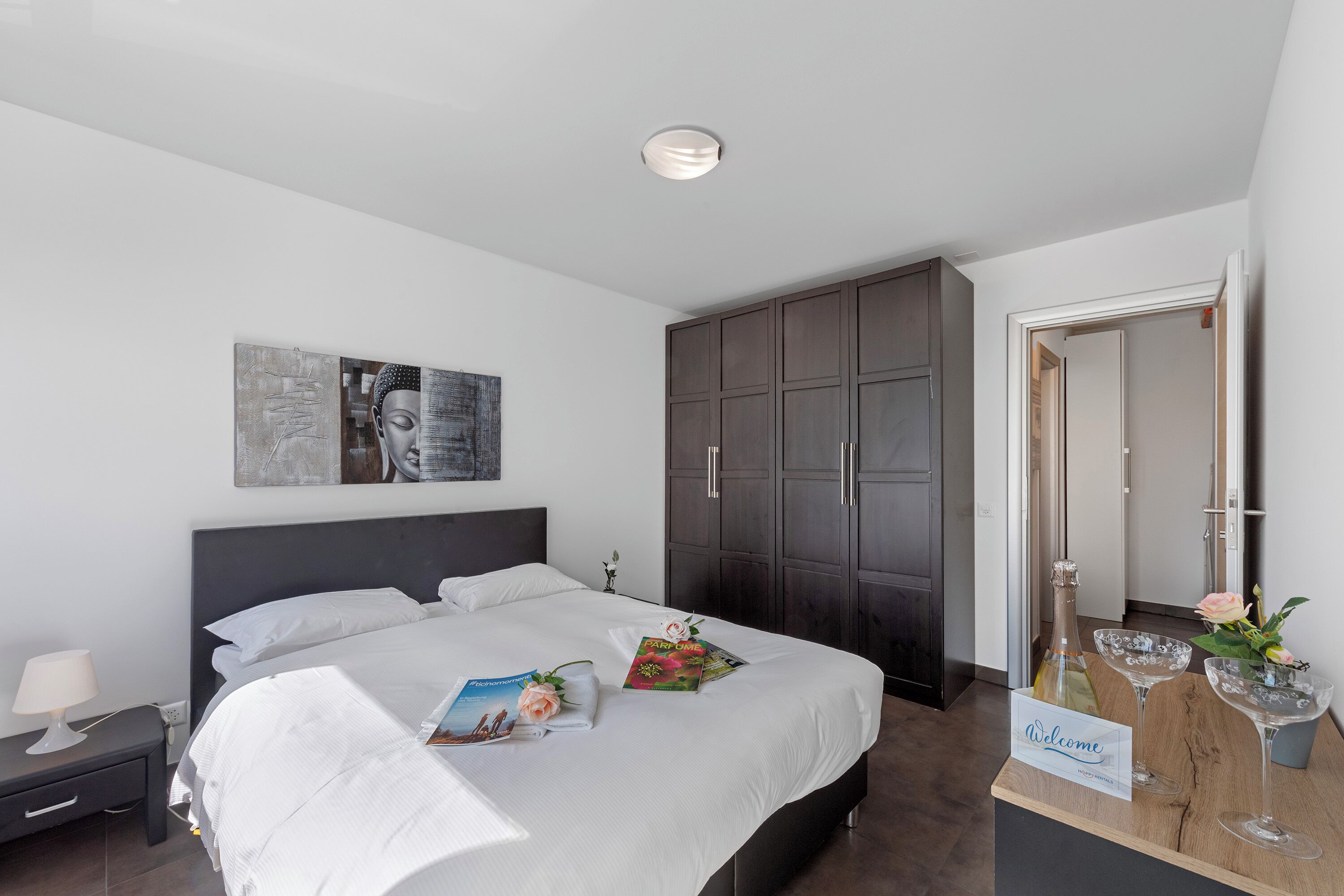 Family Apartment, Multiple Bedrooms (Art apartment) | 2 bedrooms, free WiFi, bed sheets