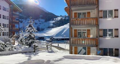 Herrliche Wohnung für 4 Personen mit W-LAN, TV, Terrasse und Panoramablick