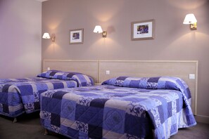 Familienzimmer | Schreibtisch, schallisolierte Zimmer, kostenloses WLAN