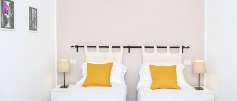 3 bedrooms, free WiFi, bed sheets