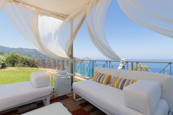 Beach/ocean view - Relax at the Swimming Pool by Wonderful Italy (Cefalù)