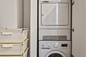 Apartment, 2 Bedrooms (4th floor) | Laundry - Casa Colombo by Wonderful Italy (Genoa)